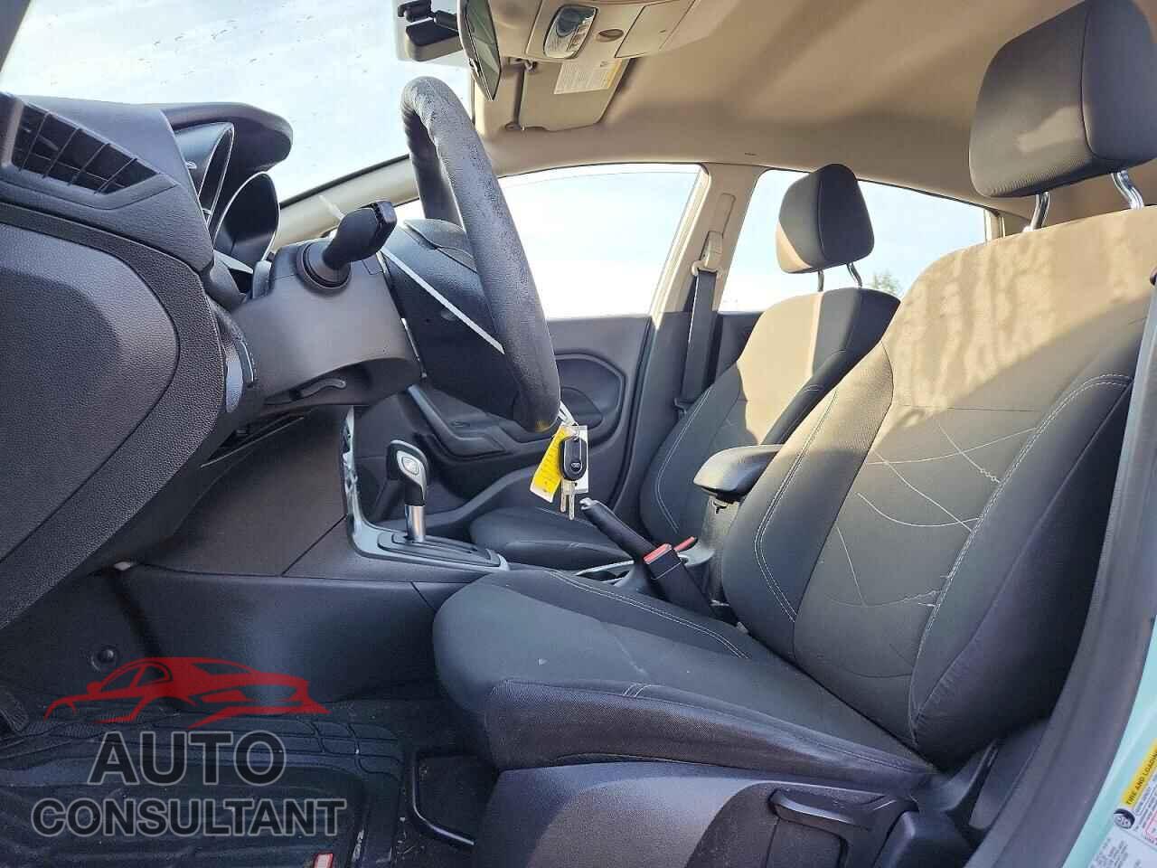 FORD FIESTA 2017 - 3FADP4EJ4HM135891