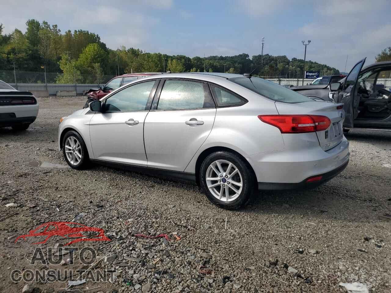 FORD FOCUS 2015 - 1FADP3F29FL339960