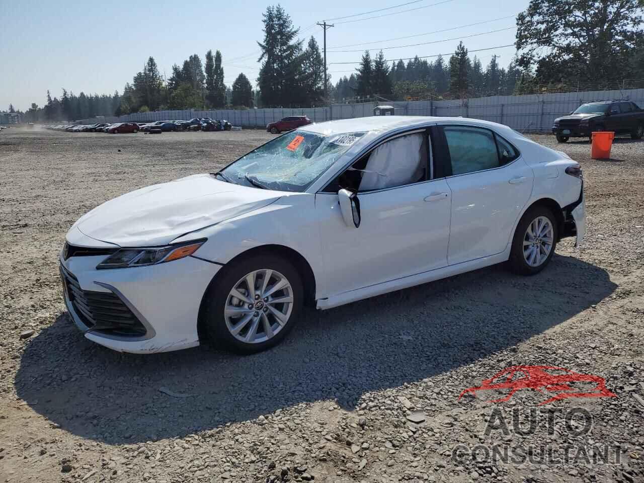 TOYOTA CAMRY 2024 - 4T1C11BK0RU115018