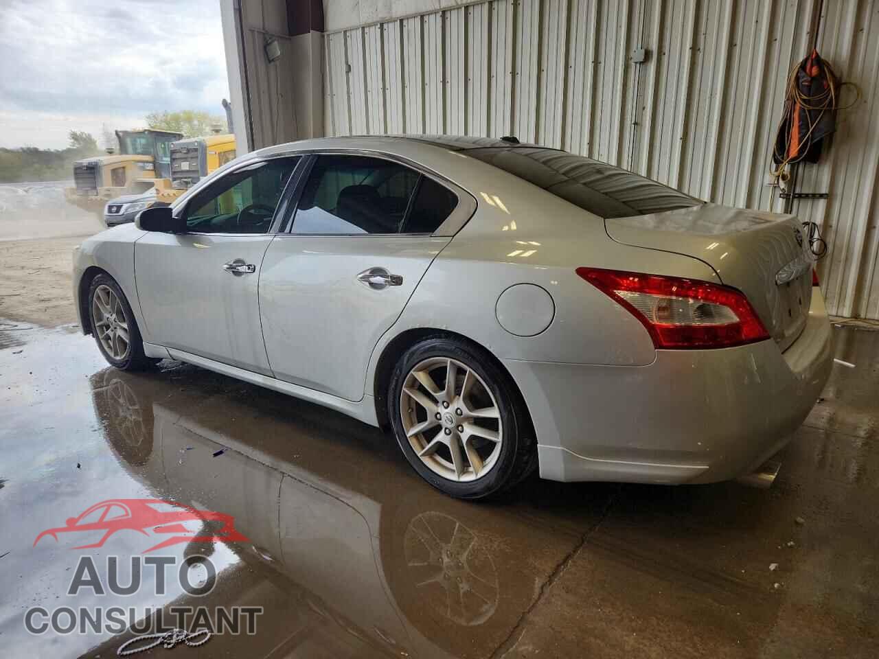 NISSAN MAXIMA 2010 - 1N4AA5AP1AC819664