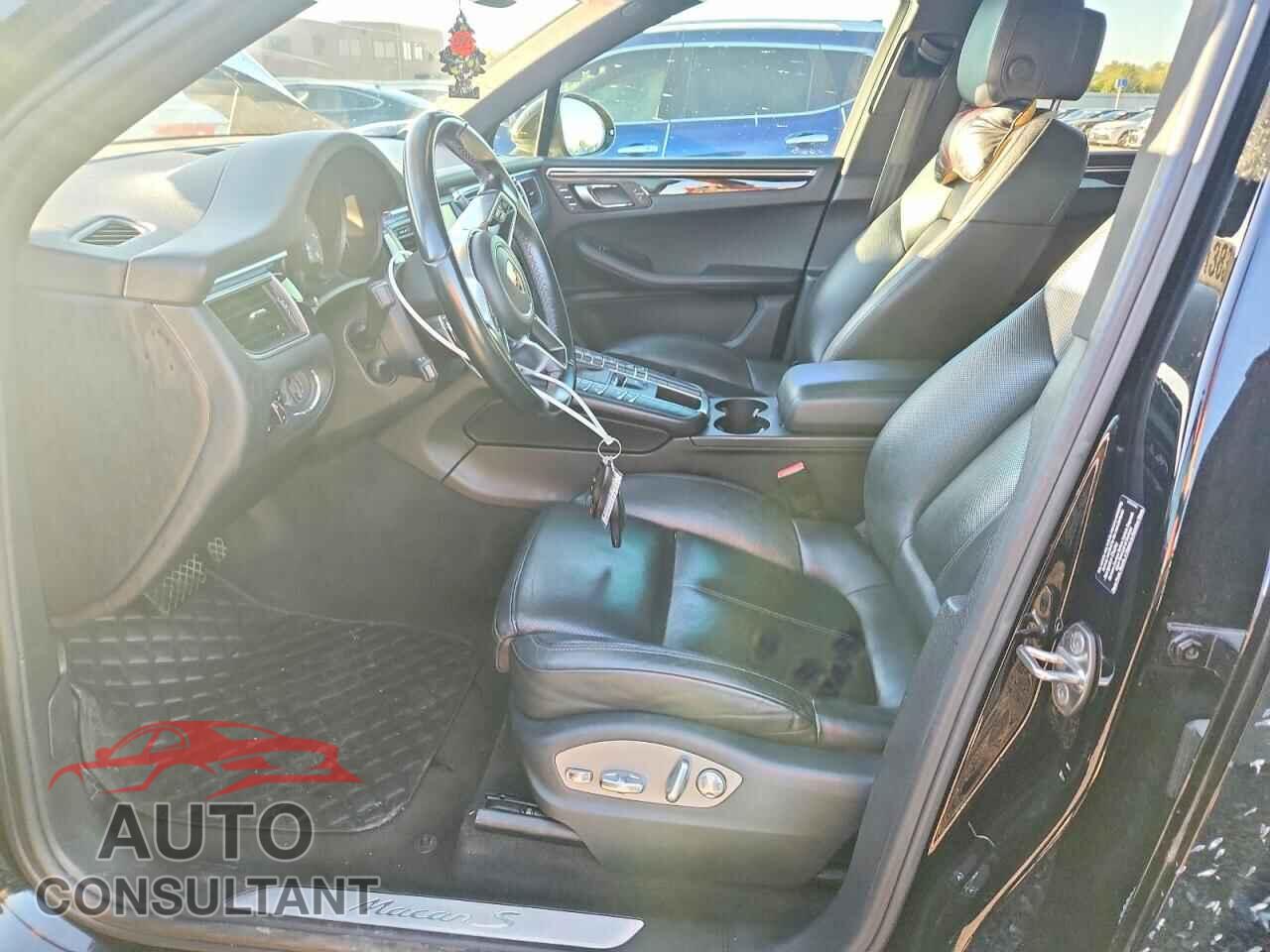 PORSCHE MACAN 2016 - WP1AB2A5XGLB53707