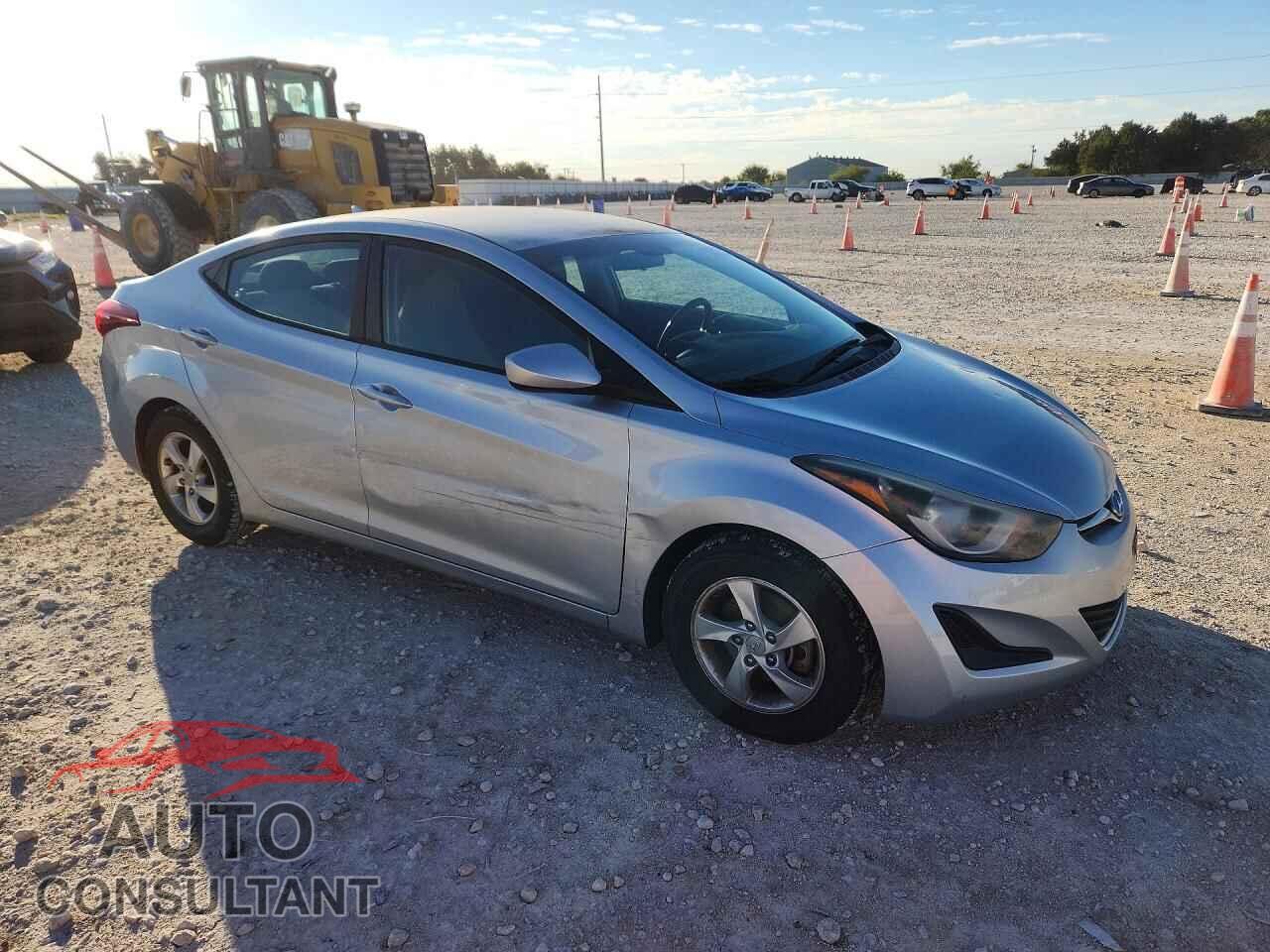 HYUNDAI ELANTRA 2014 - 5NPDH4AE1EH483617
