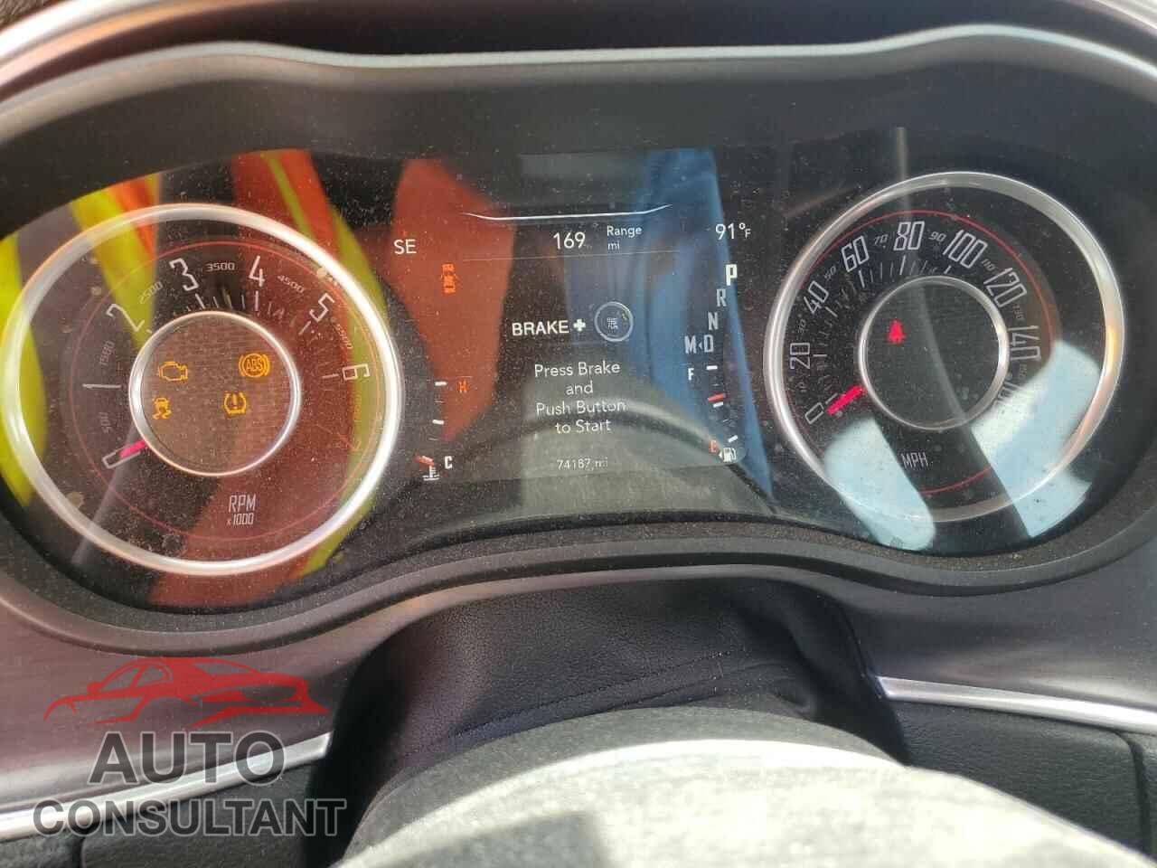 DODGE CHALLENGER 2015 - 2C3CDZAG3FH831938