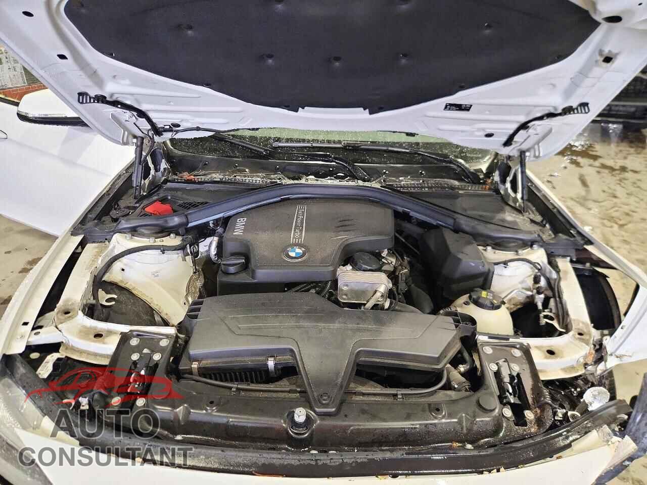 BMW 3 SERIES 2016 - WBA8E1G53GNT36943