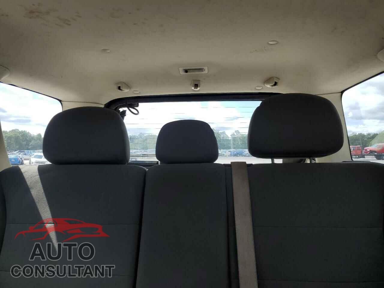 FORD ESCAPE 2010 - 1FMCU9C73AKA04740