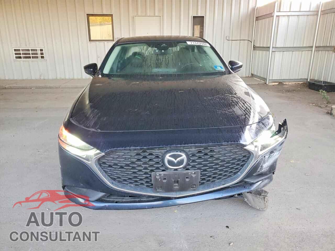 MAZDA 3 2021 - JM1BPBBLXM1304735