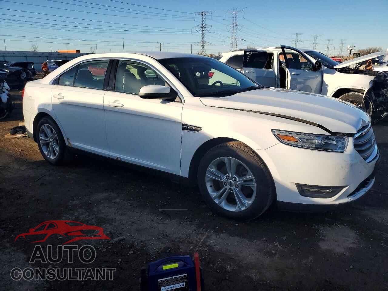 FORD TAURUS 2013 - 1FAHP2E84DG101201