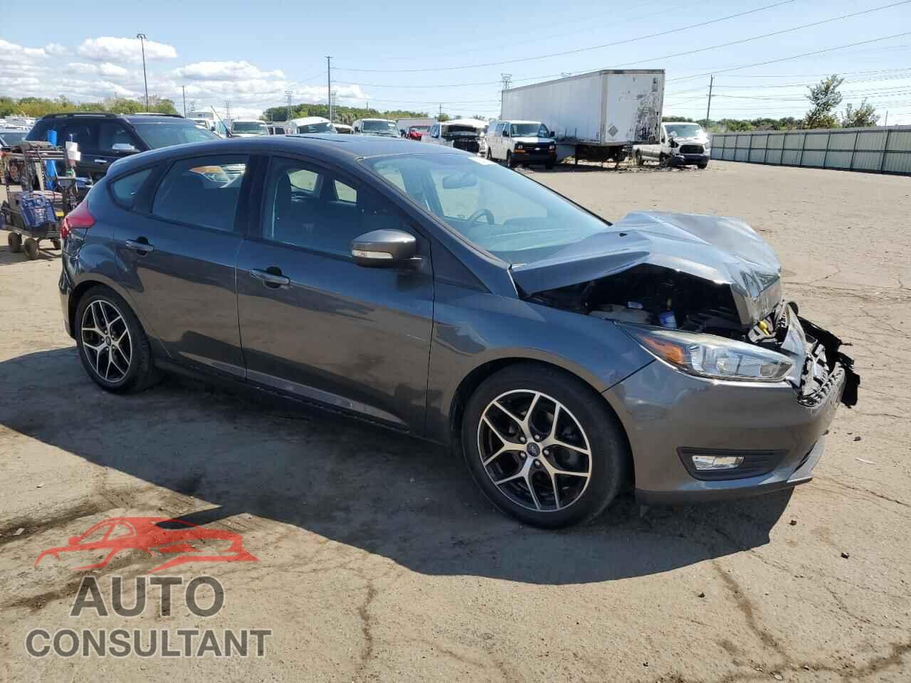 FORD FOCUS 2017 - 1FADP3M29HL253280