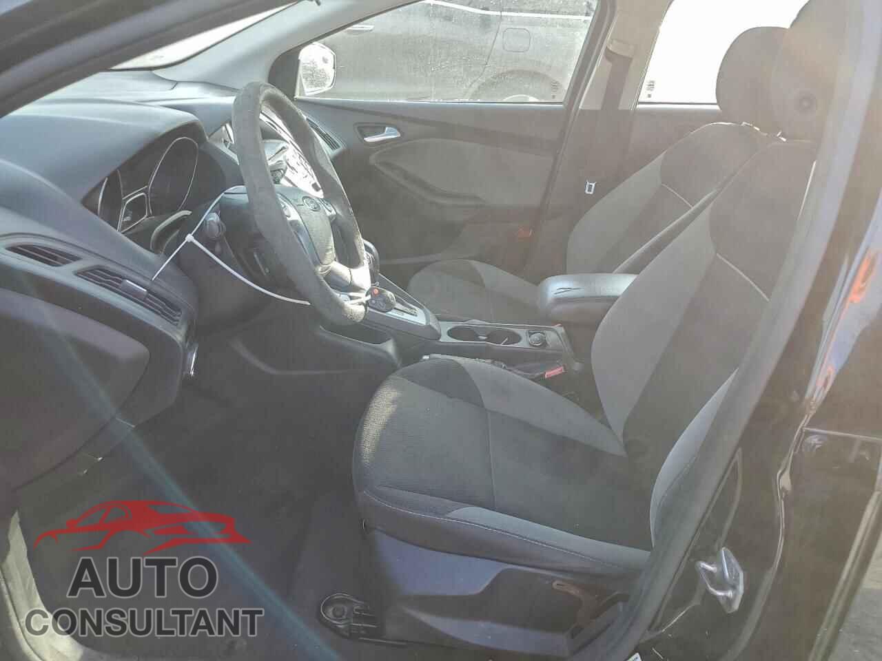 FORD FOCUS 2014 - 1FADP3F20EL354748