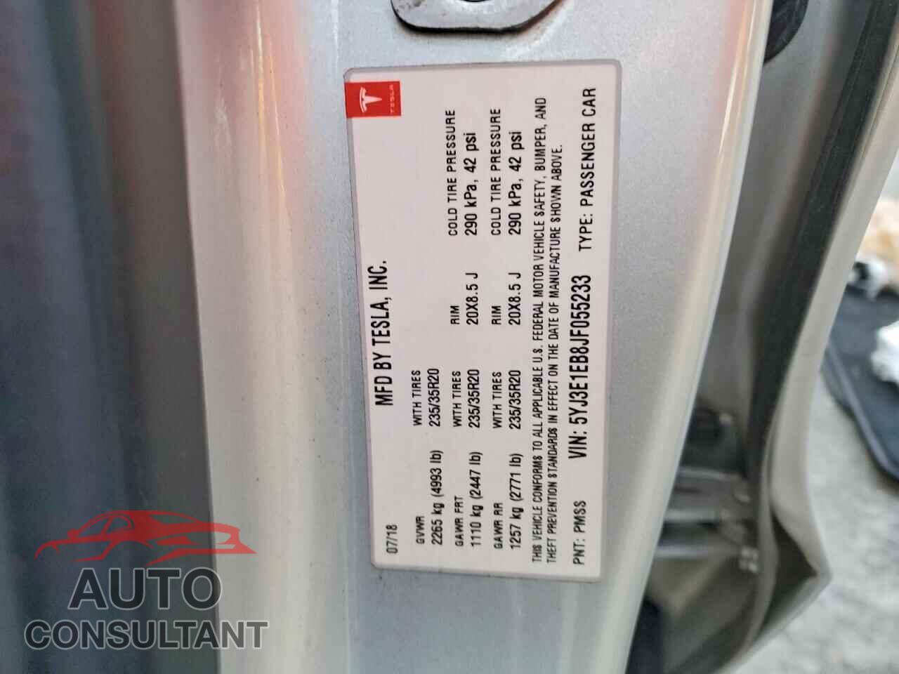 TESLA MODEL 3 2018 - 5YJ3E1EB8JF055233