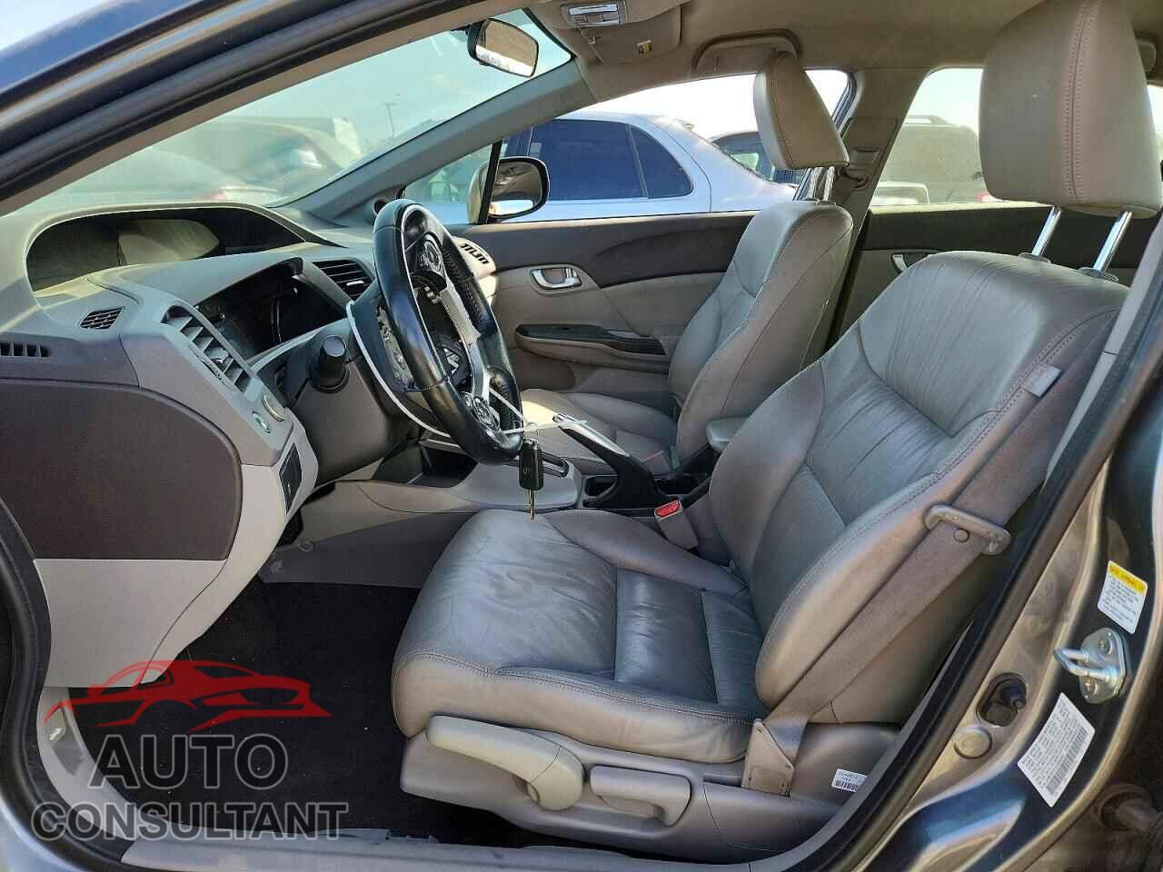 HONDA CIVIC 2012 - JHMFB4F31CS008287
