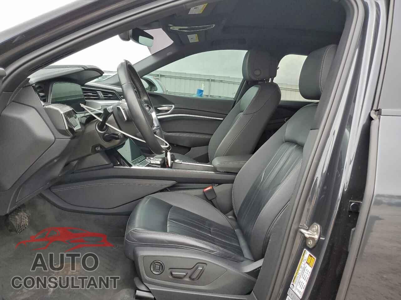 AUDI E-TRON 2022 - WA1AAAGEXNB010419