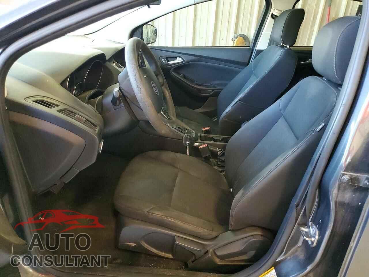 FORD FOCUS 2017 - 1FADP3FEXHL305975