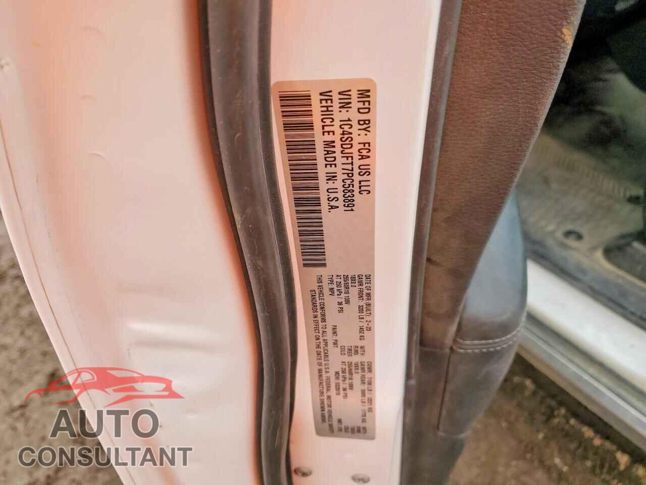 DODGE DURANGO 2023 - 1C4SDJFT7PC583891