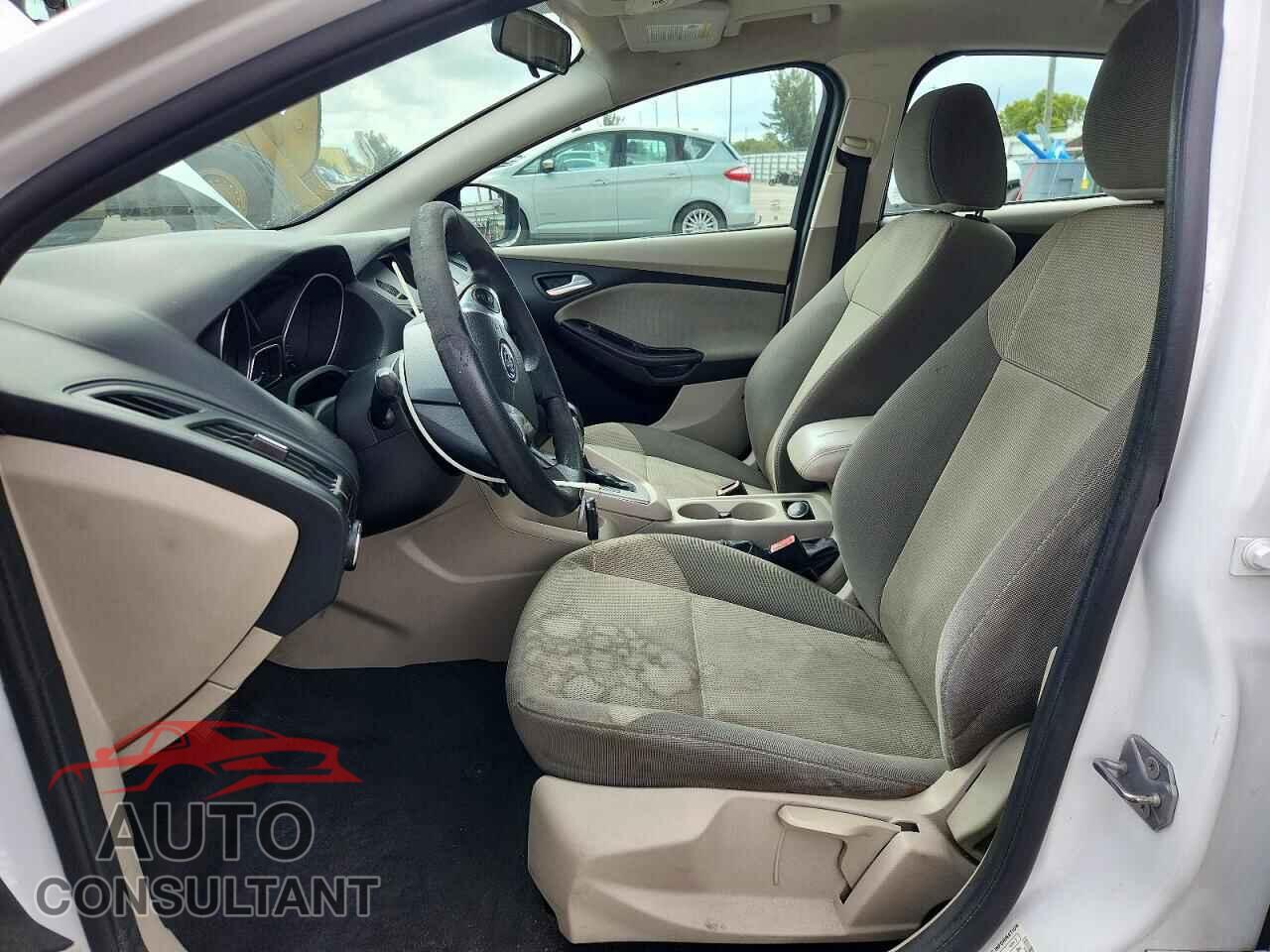 FORD FOCUS 2013 - 1FADP3F2XDL159349
