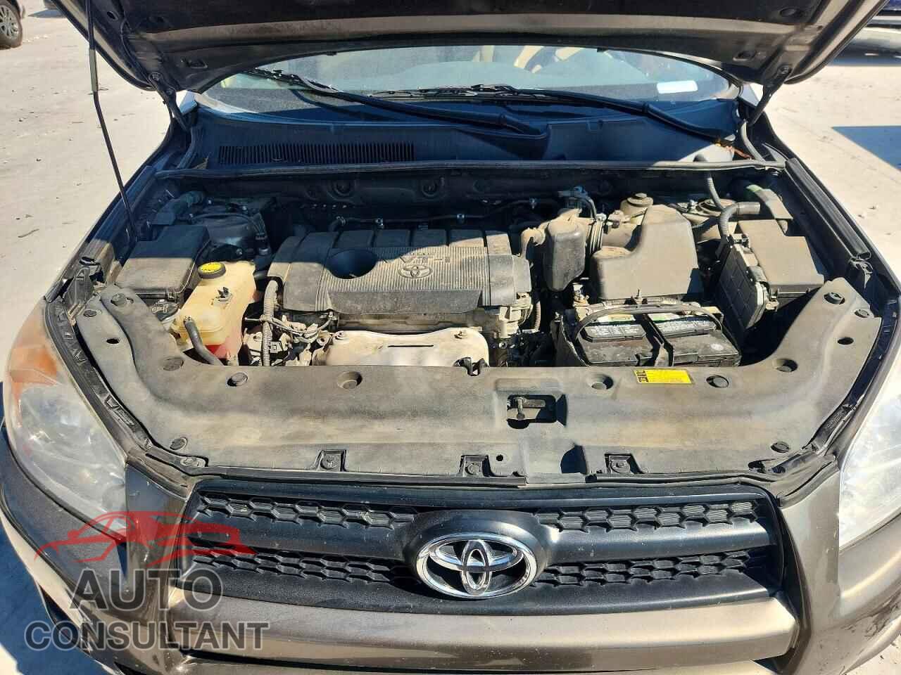 TOYOTA RAV4 2011 - 2T3BF4DV3BW122256