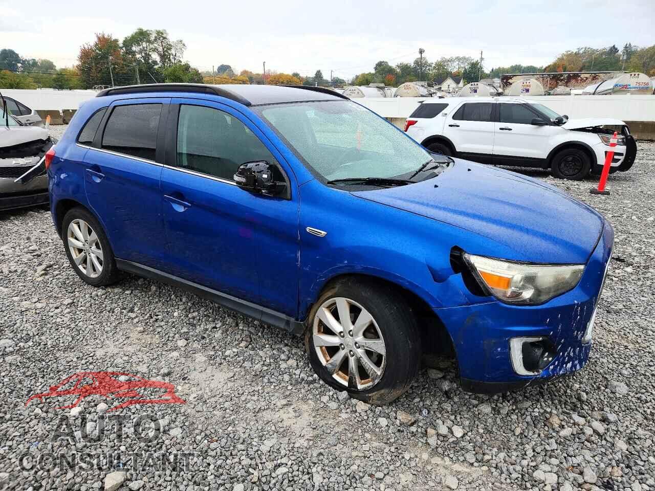 MITSUBISHI OUTLANDER 2015 - 4A4AR4AW7FE035627