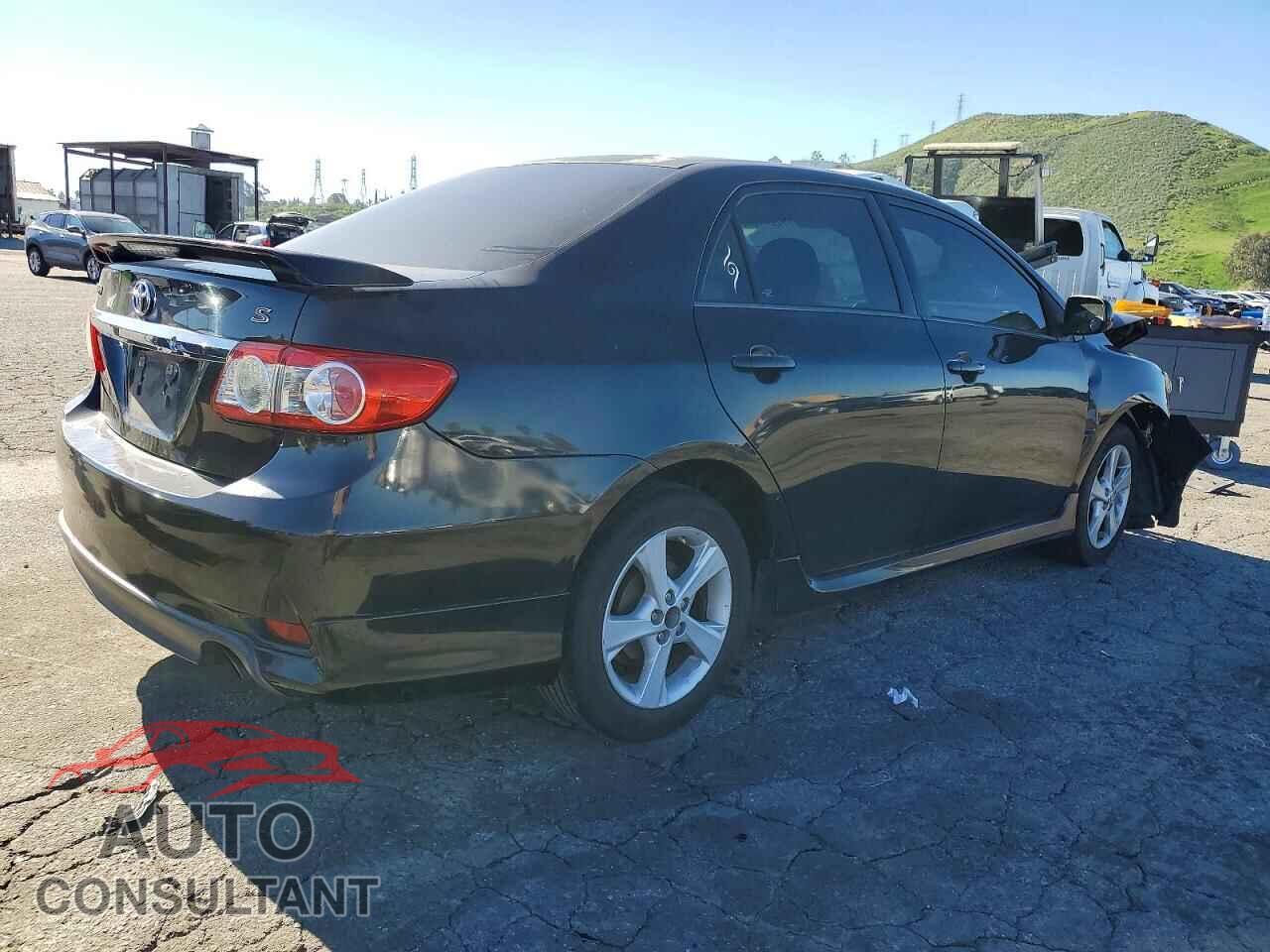 TOYOTA COROLLA 2013 - 5YFBU4EE2DP215786