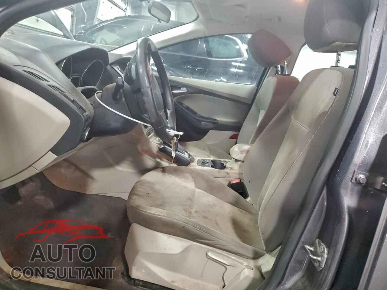 FORD FOCUS 2014 - 1FADP3F29EL382046