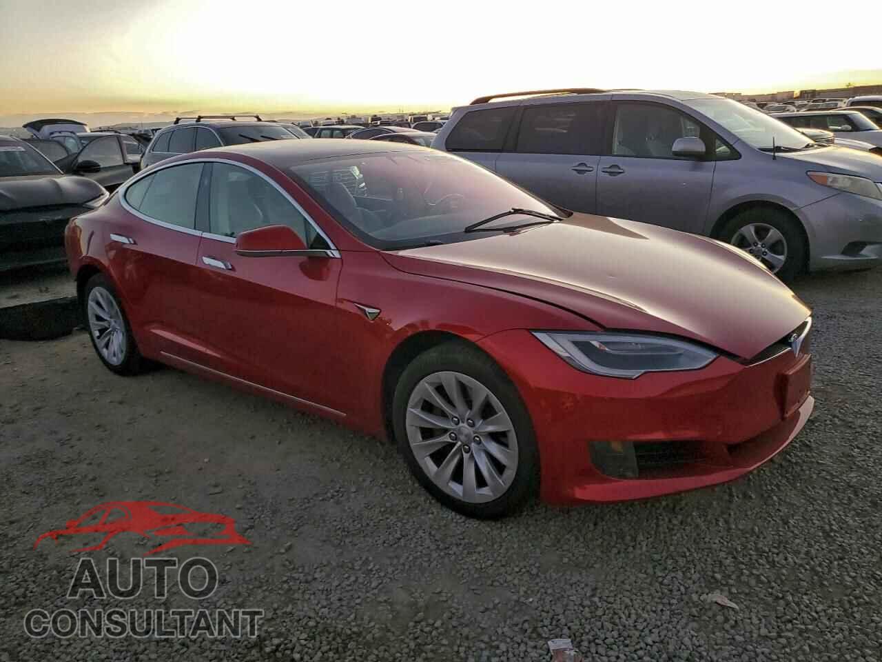 TESLA MODEL S 2017 - 5YJSA1E18HF202918