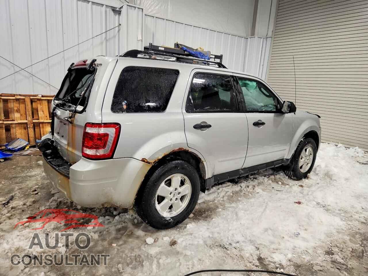 FORD ESCAPE 2012 - 1FMCU9D73CKC31458