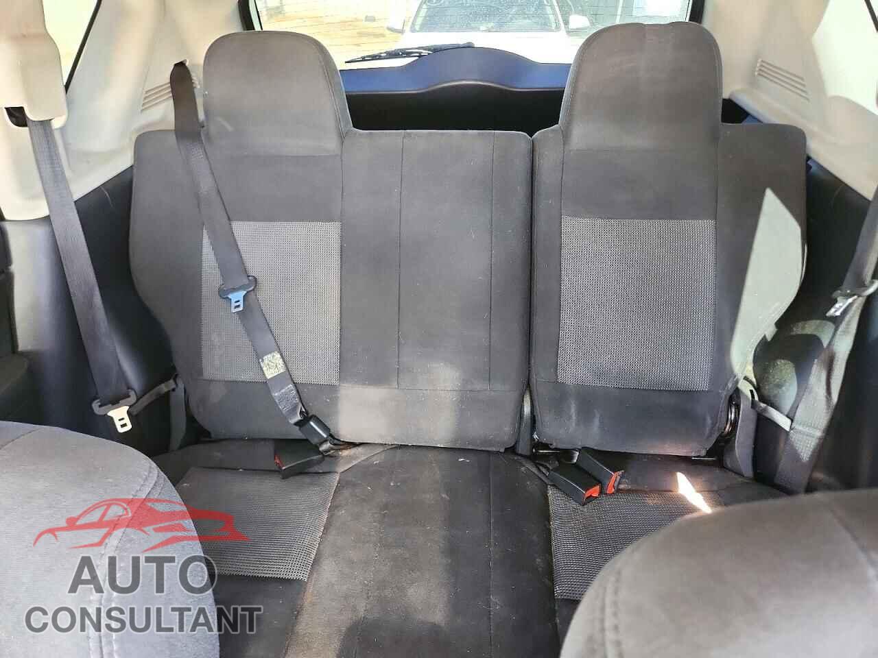 JEEP COMPASS 2011 - 1J4NF1FB5BD283570