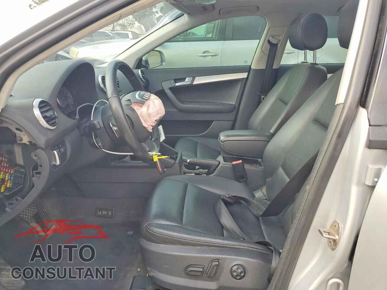 AUDI A3 2013 - WAUKJAFM2DA026411