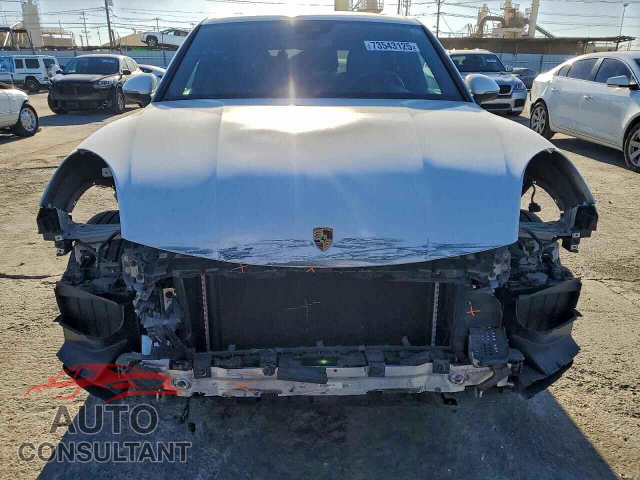 PORSCHE CAYENNE 2020 - WP1AA2AY9LDA07039