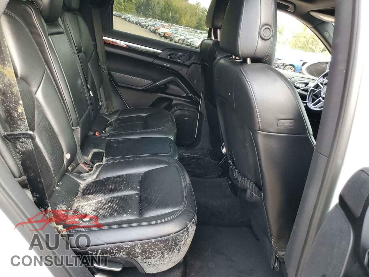 PORSCHE CAYENNE 2017 - WP1AA2A27HKA92364