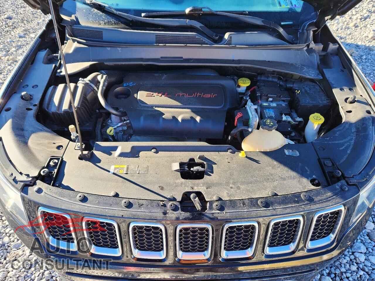 JEEP COMPASS 2018 - 3C4NJDCB7JT340922