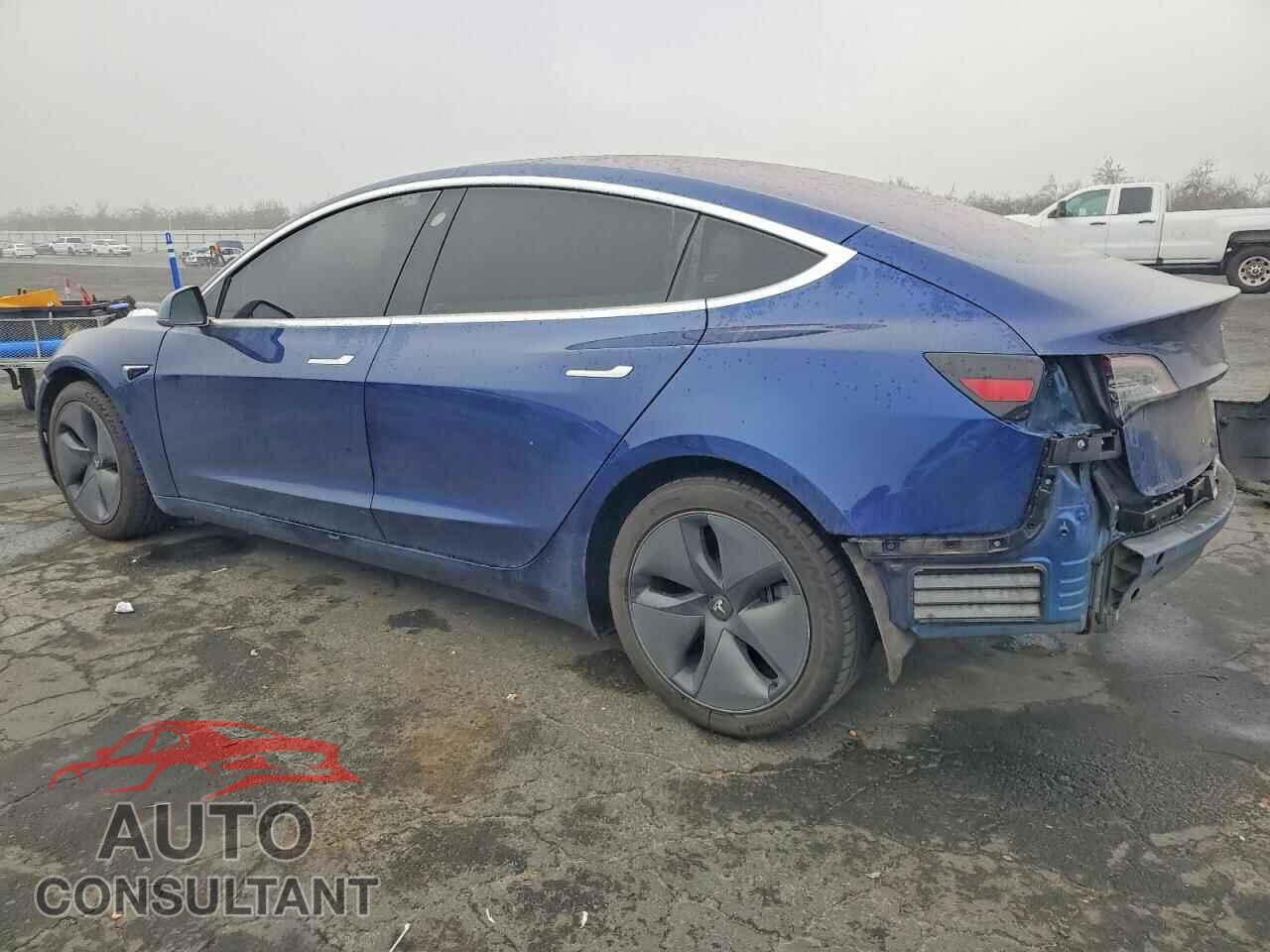 TESLA MODEL 3 2018 - 5YJ3E1EA8JF040254