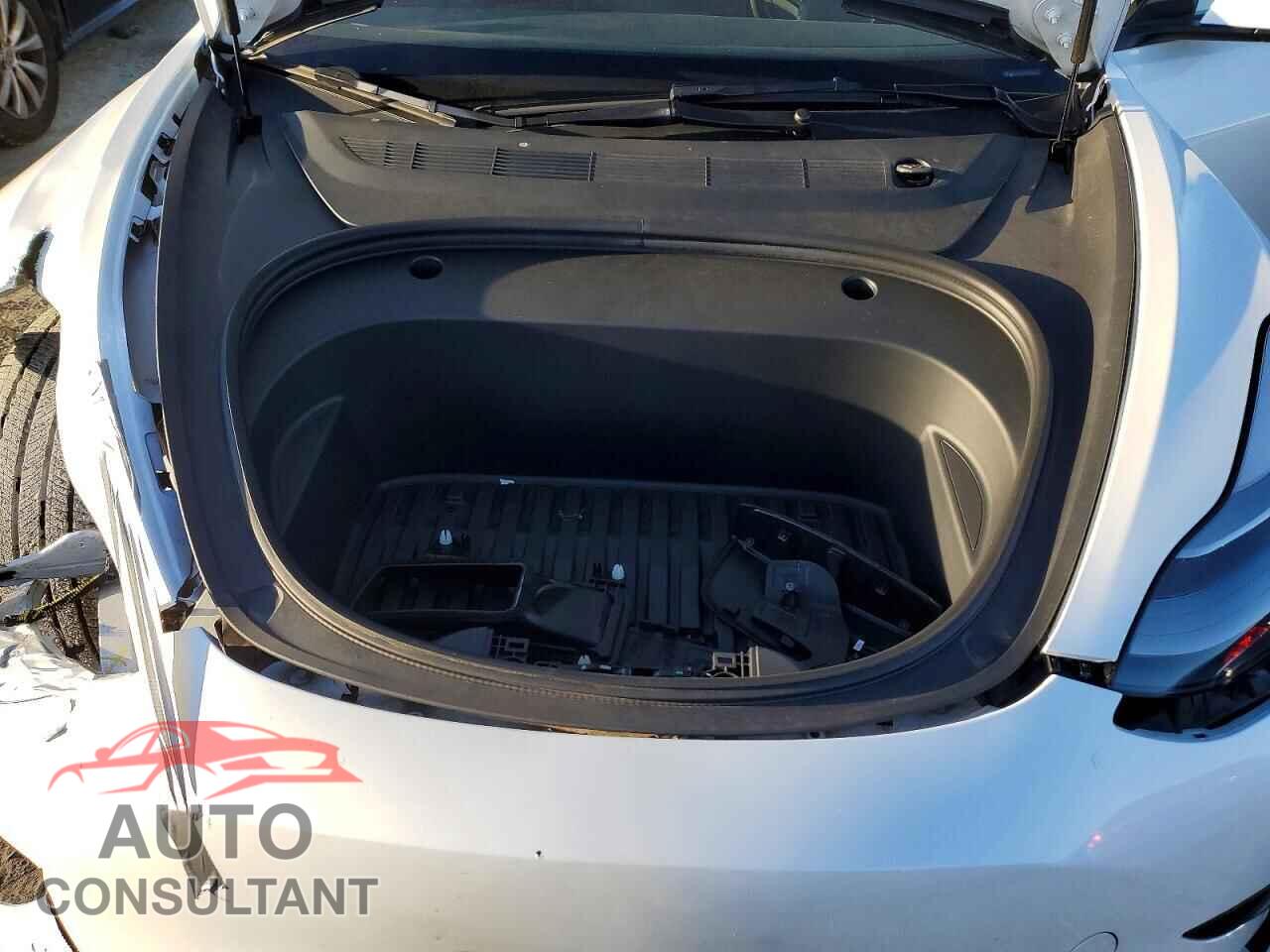 TESLA MODEL 3 2023 - 5YJ3E1EA2PF396949
