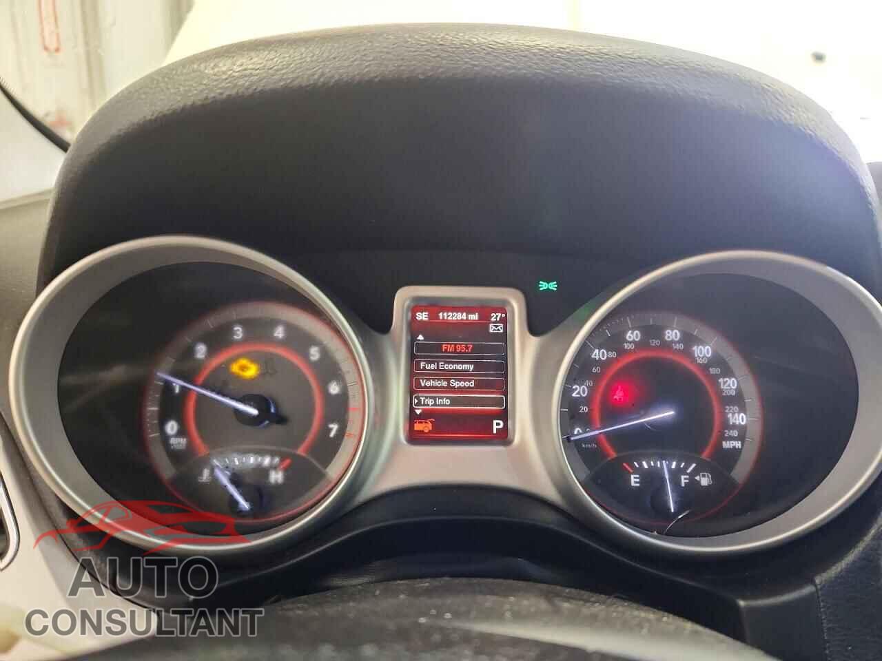 DODGE JOURNEY 2015 - 3C4PDDFG2FT660647
