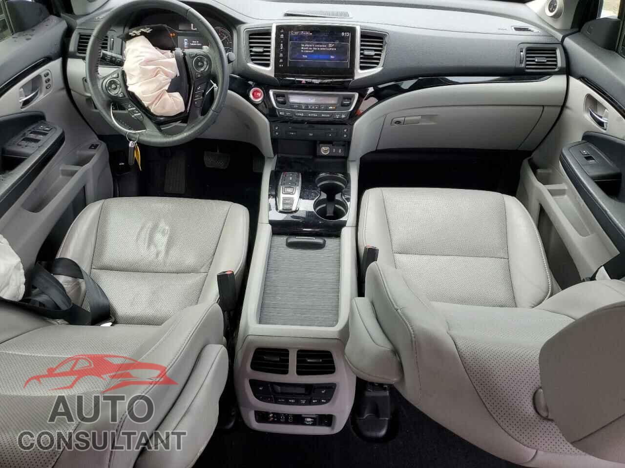 HONDA PILOT 2018 - 5FNYF6H08JB000176