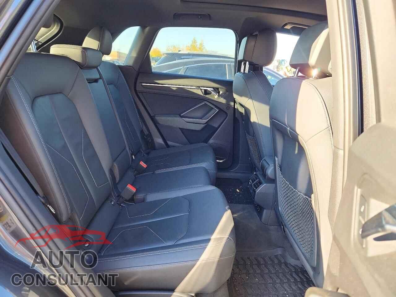 AUDI Q3 2020 - WA1FECF34L1069135
