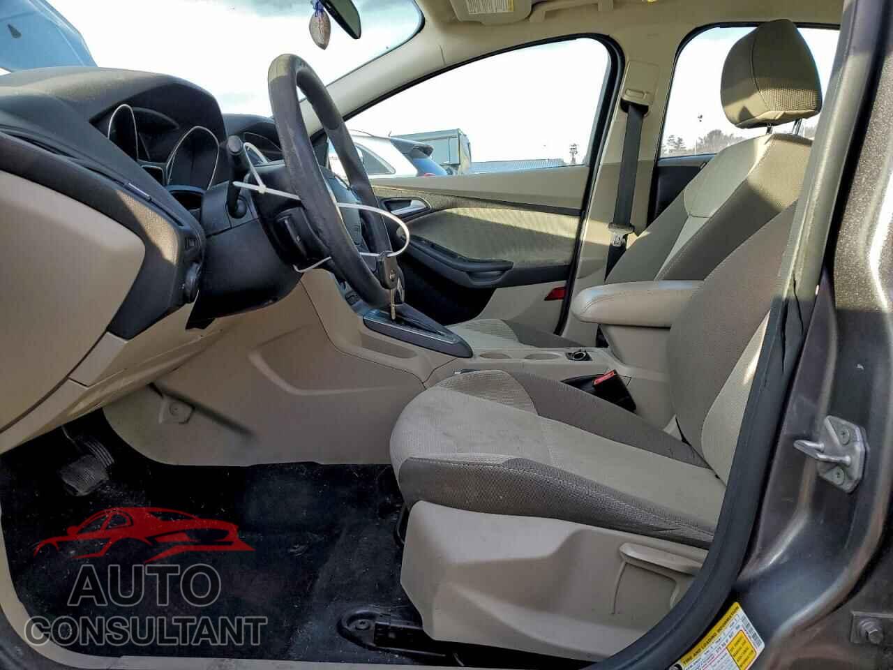 FORD FOCUS 2014 - 1FADP3F28EL179231
