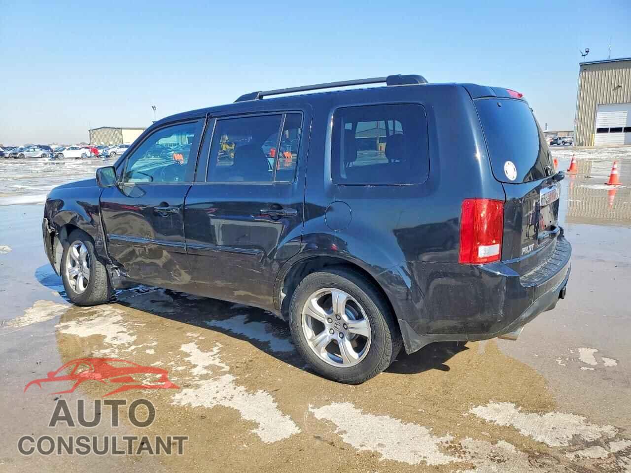 HONDA PILOT 2012 - 5FNYF4H50CB007724
