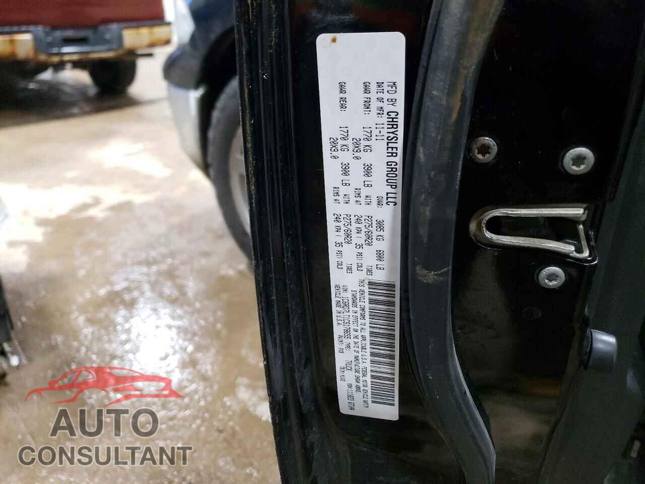 DODGE RAM 1500 2012 - 1C6RD7LT1CS178655