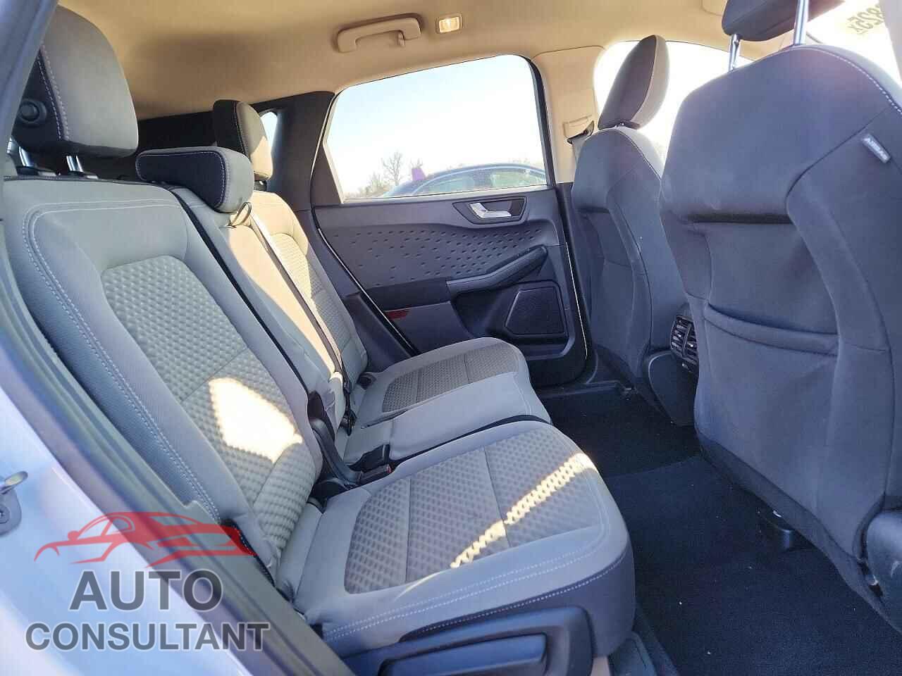 FORD ESCAPE 2020 - 1FMCU9G62LUA32196