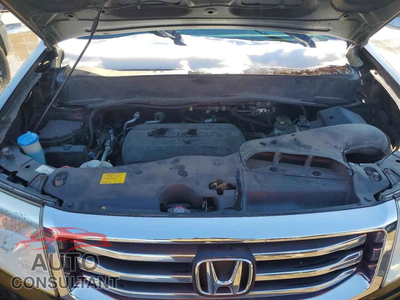 HONDA PILOT 2012 - 5FNYF4H50CB007724