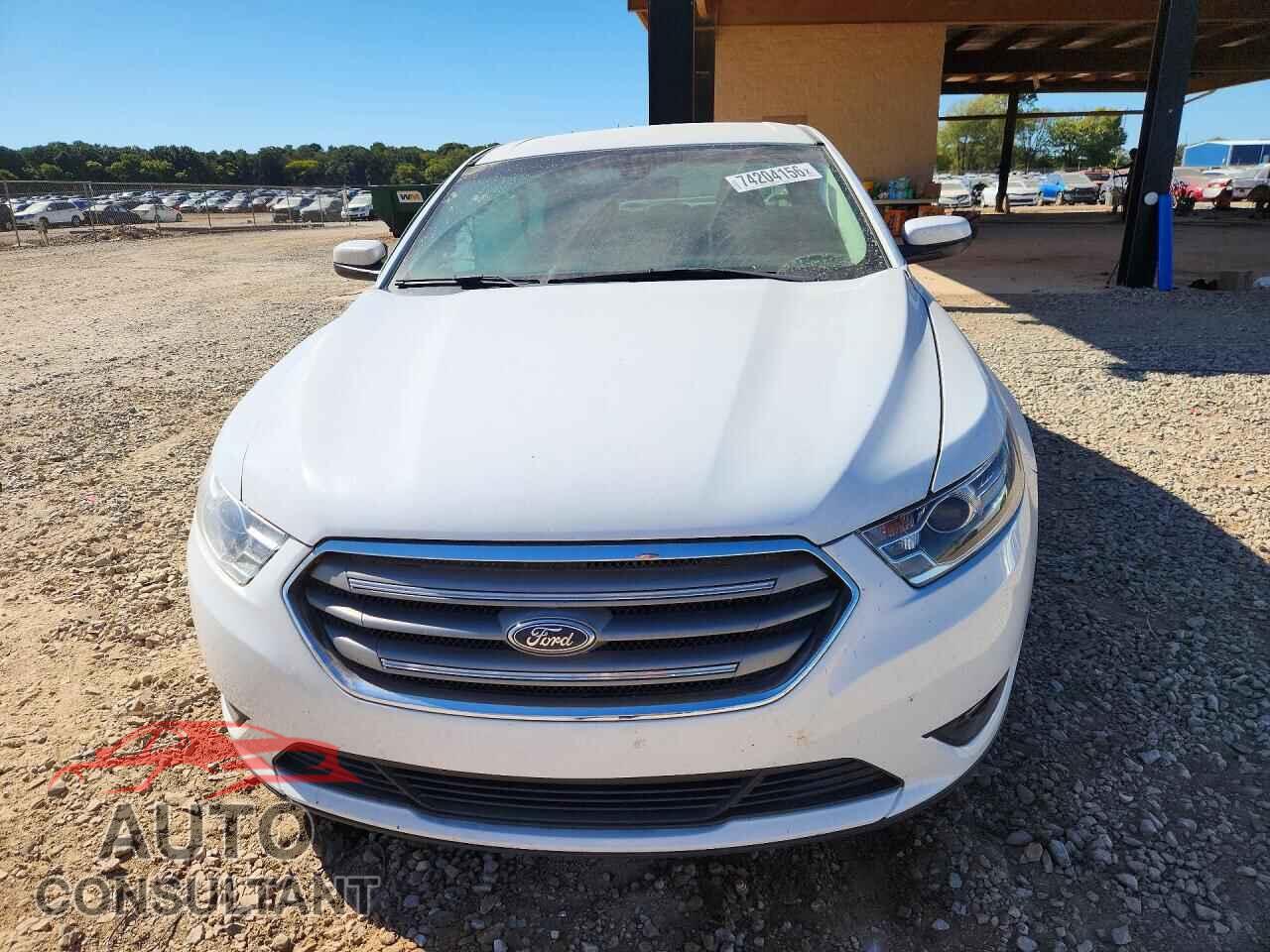 FORD TAURUS 2016 - 1FAHP2E88GG132911