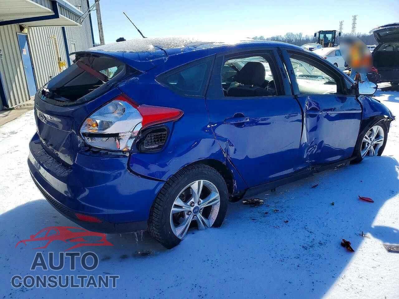 FORD FOCUS 2012 - 1FAHP3K25CL432560