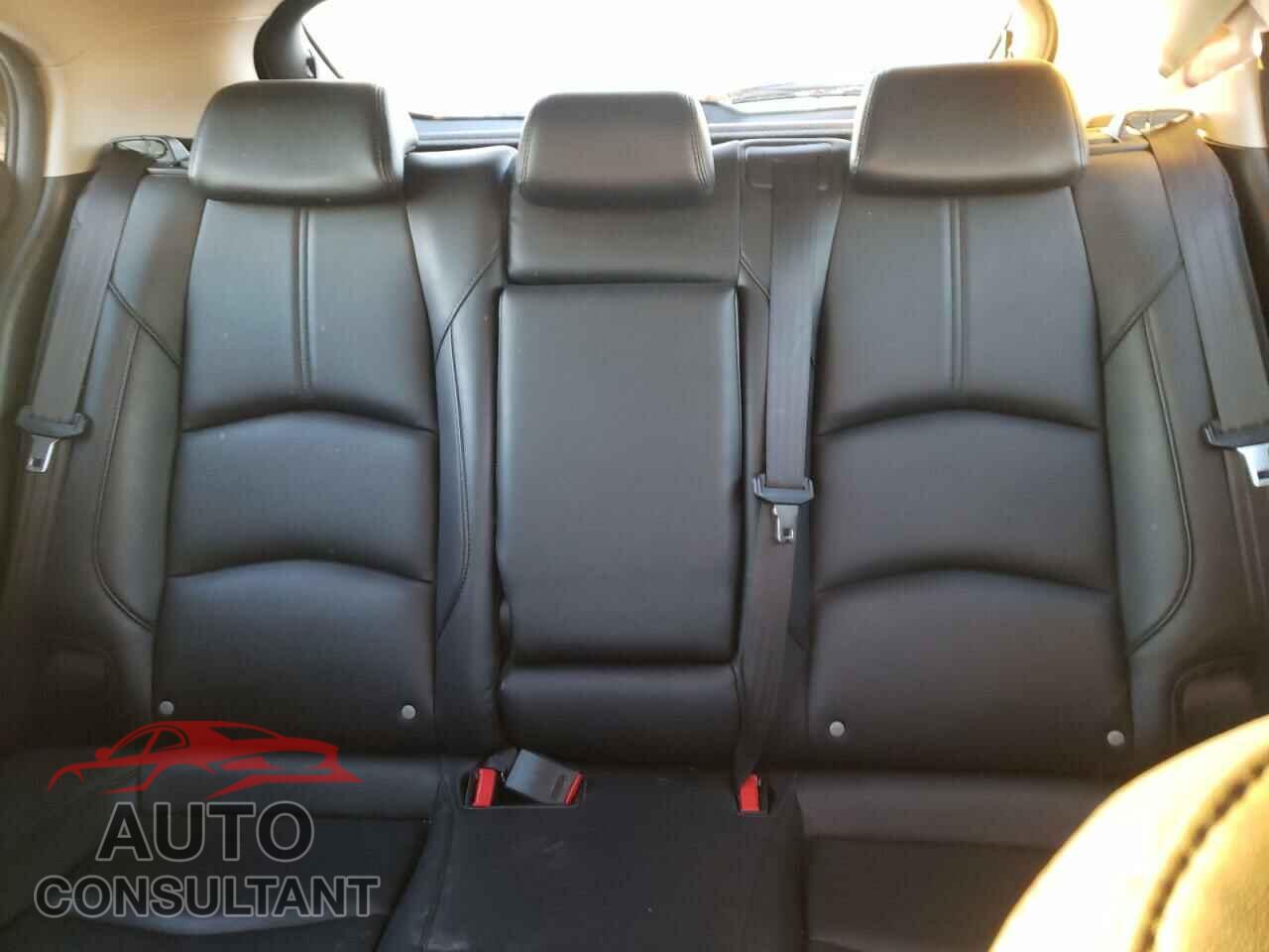 MAZDA 3 2017 - 3MZBN1L74HM148103