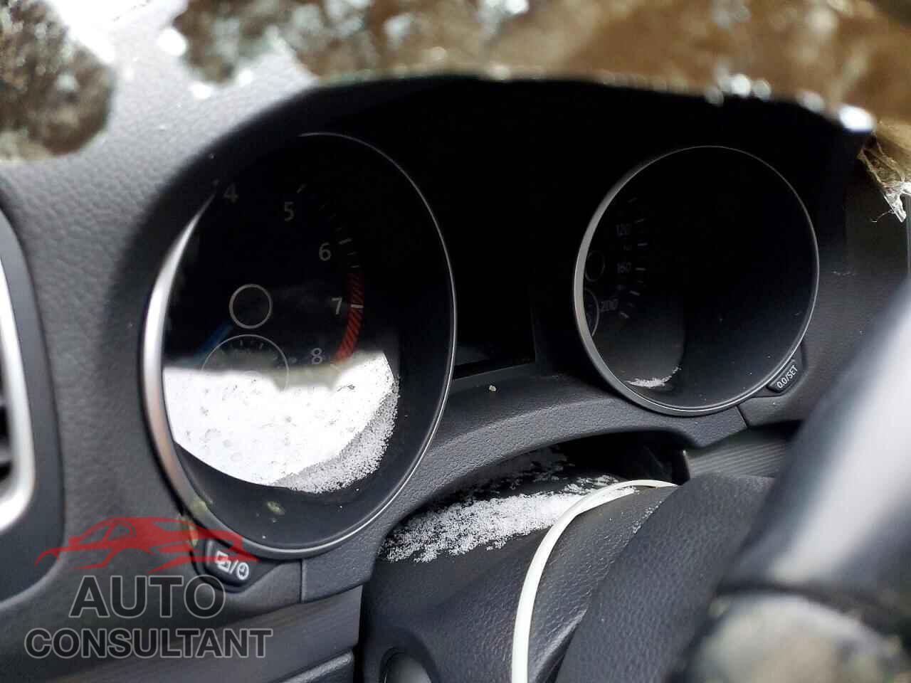 VOLKSWAGEN GOLF 2013 - WVWPF7AJ8DW014843
