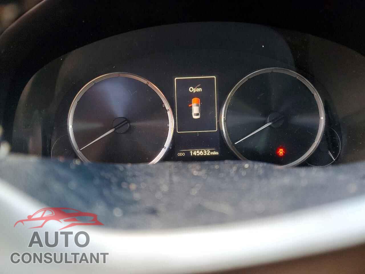 LEXUS IS 2017 - JTHBA1D20H5040809