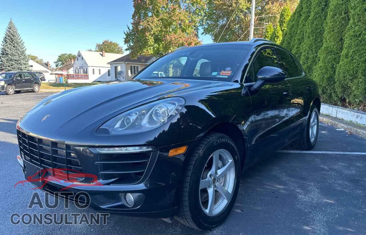 PORSCHE MACAN 2016 - WP1AB2A51GLB51795