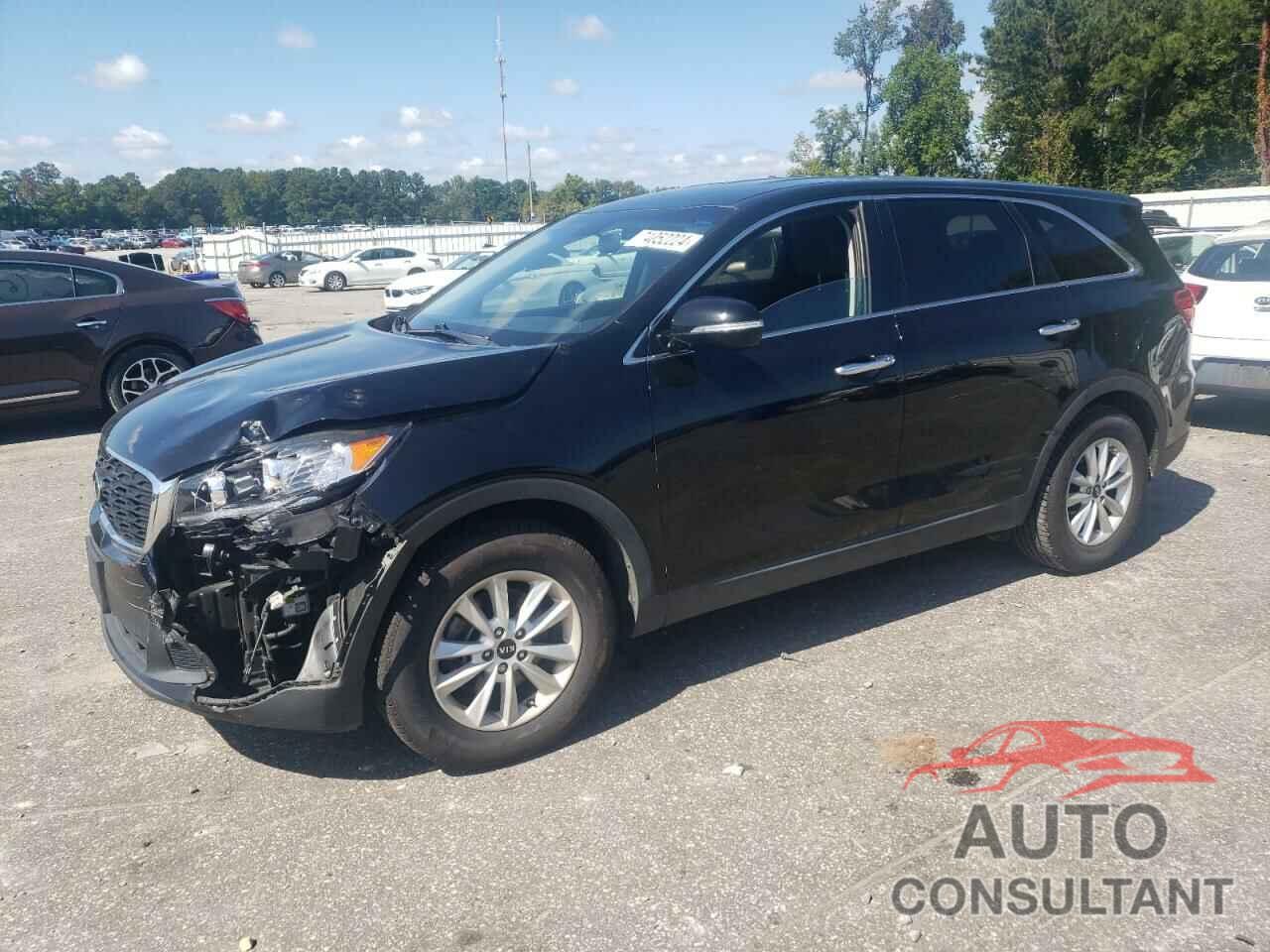 KIA SORENTO 2019 - 5XYPG4A3XKG513828