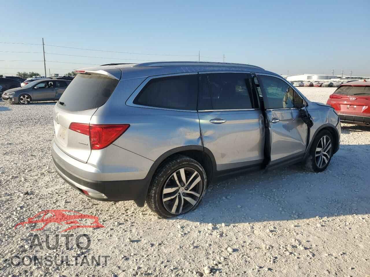 HONDA PILOT 2016 - 5FNYF5H99GB057536