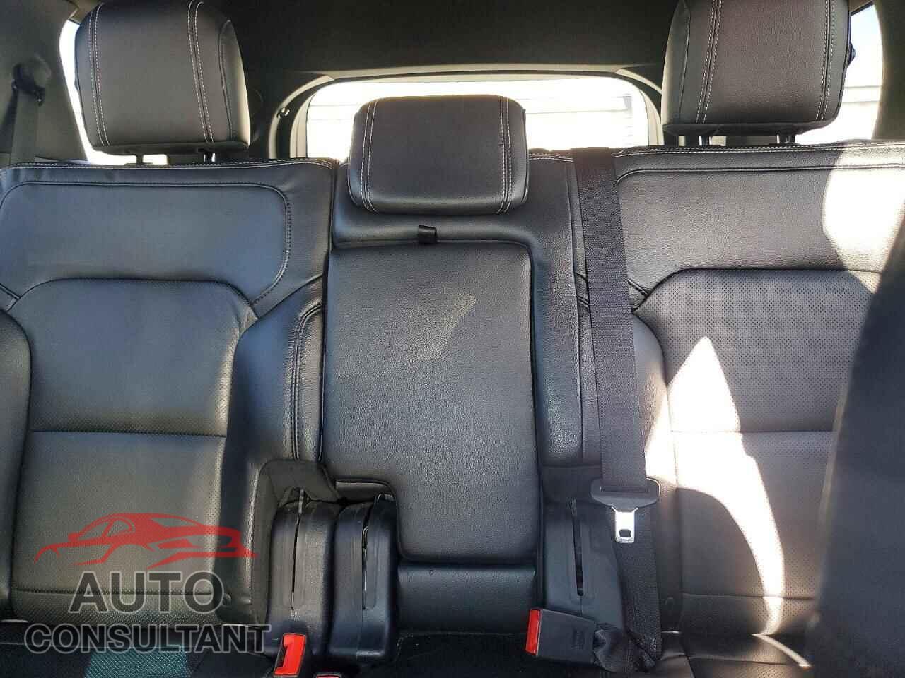 FORD EXPLORER 2016 - 1FM5K7F83GGA22822