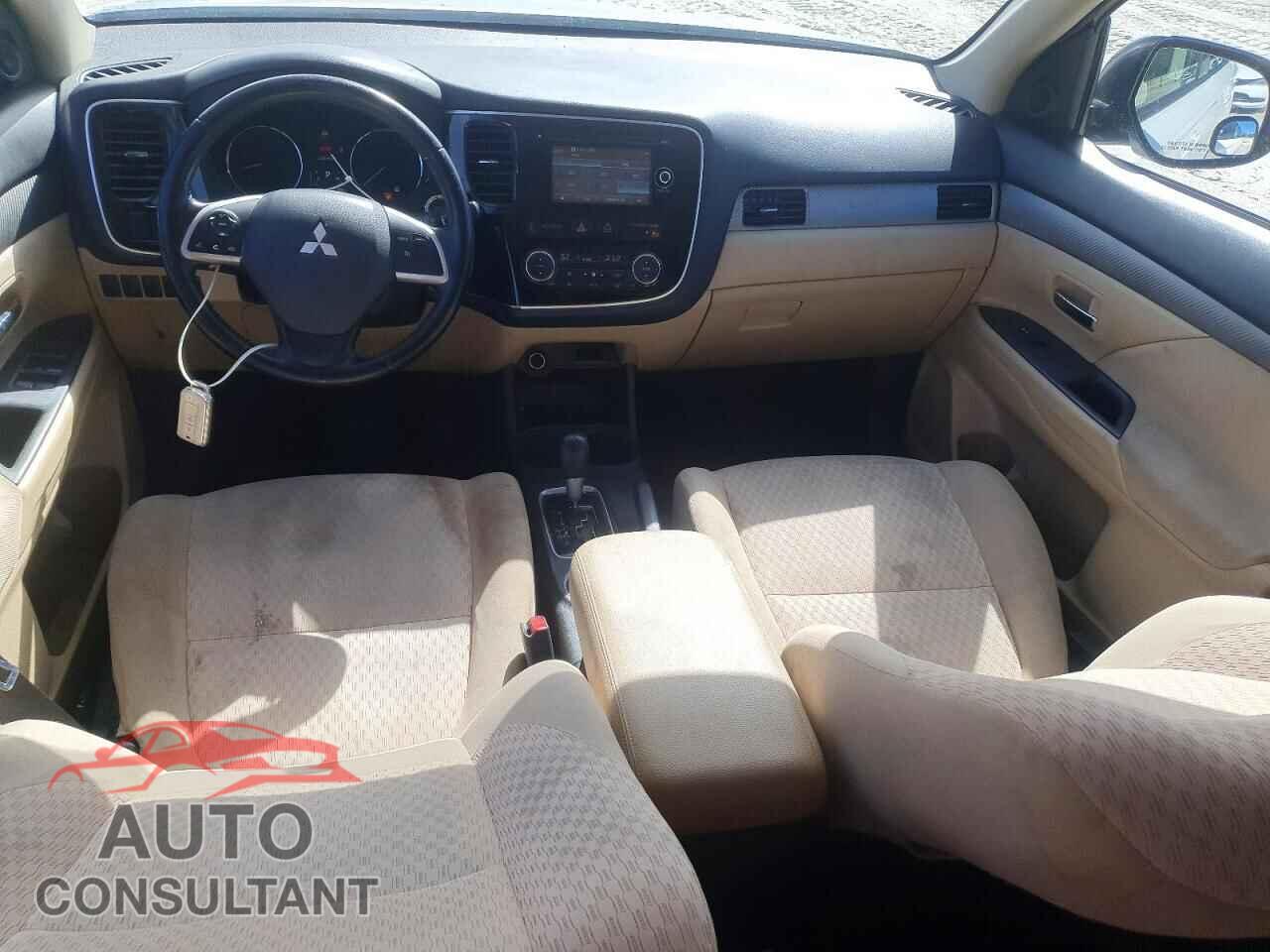 MITSUBISHI OUTLANDER 2014 - JA4AD3A33EZ019142